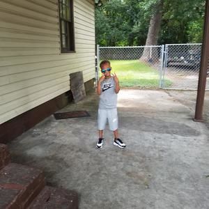 Meet your Posher, Angelia